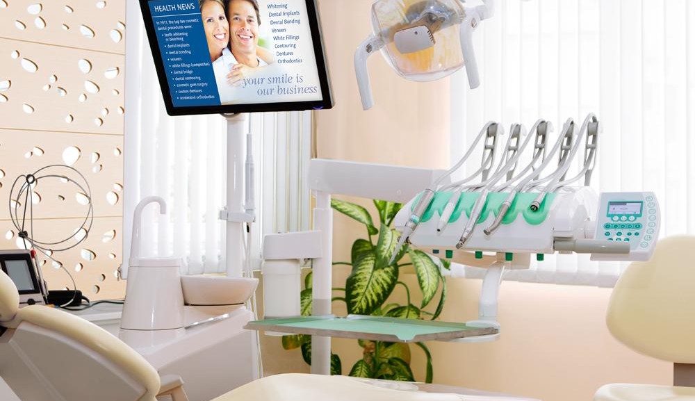 Digital-Signage-Dentist Office